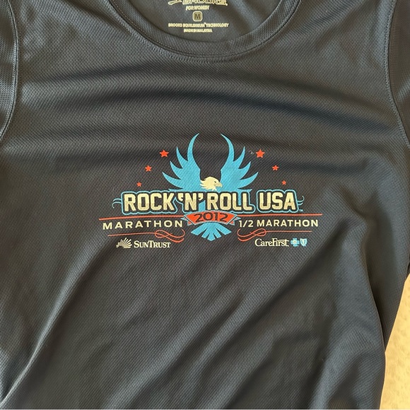 Brooks Technical Rock 'N Roll USA Performance Tee size medium - Picture 8 of 10